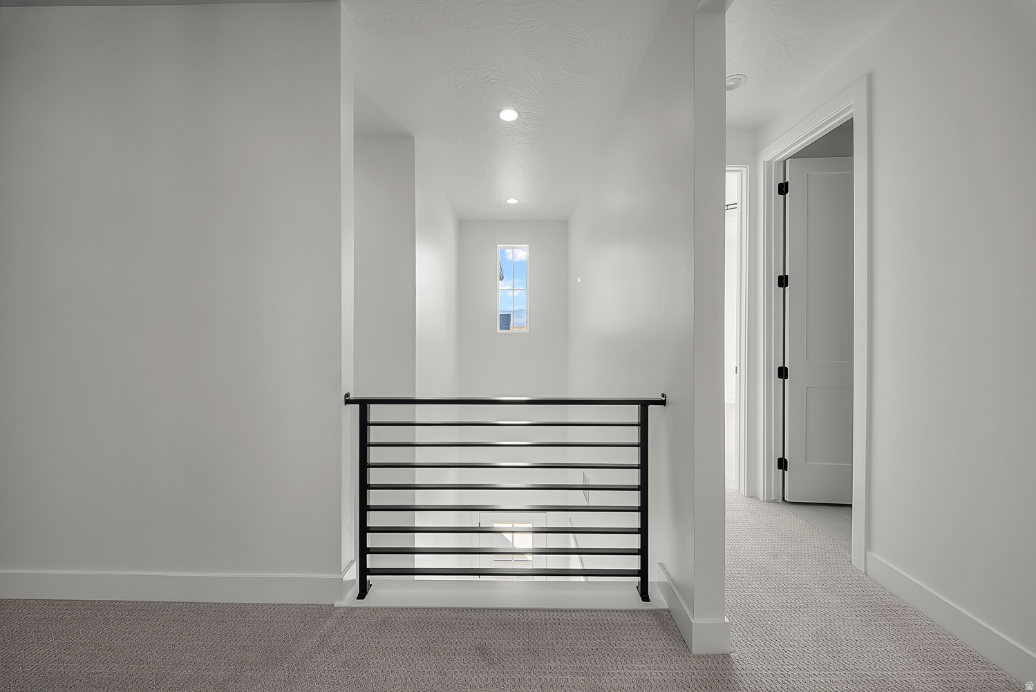 DESERT HORIZON - Residential