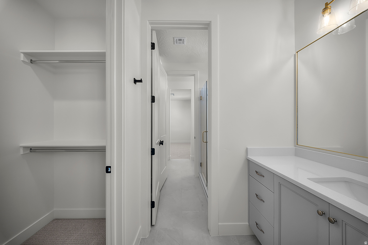 DESERT HORIZON - Residential