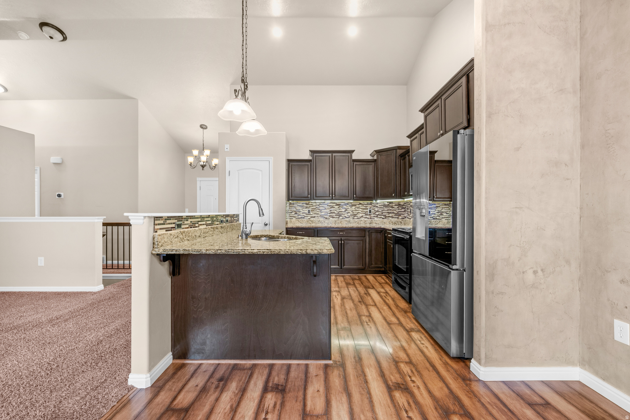 DISCOVERY - Residential