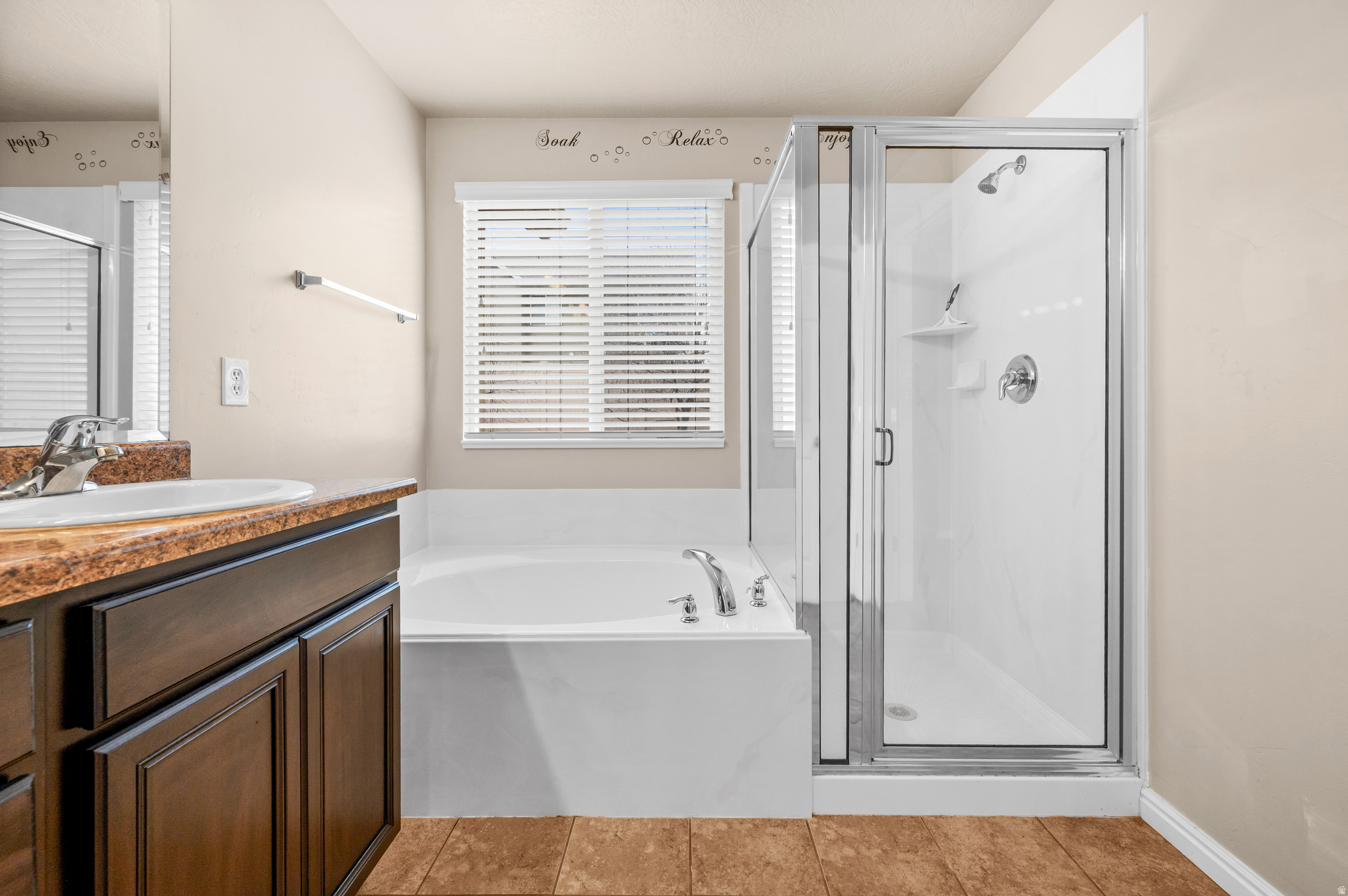 DISCOVERY - Residential