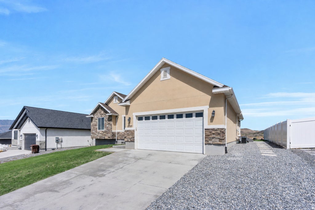 Photo of 2777 E CLARKSTONE DR, Eagle Mountain, UT 84005 (MLS # 2181751)