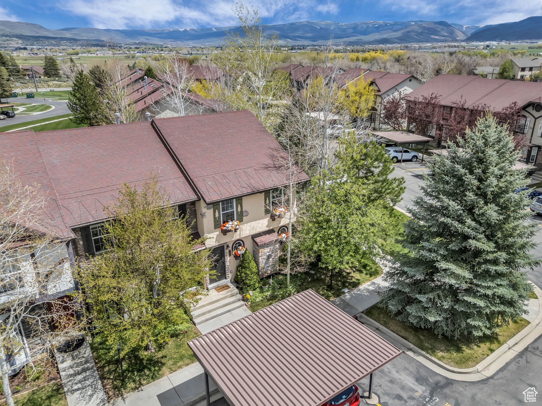 THE HAMLET - Residential