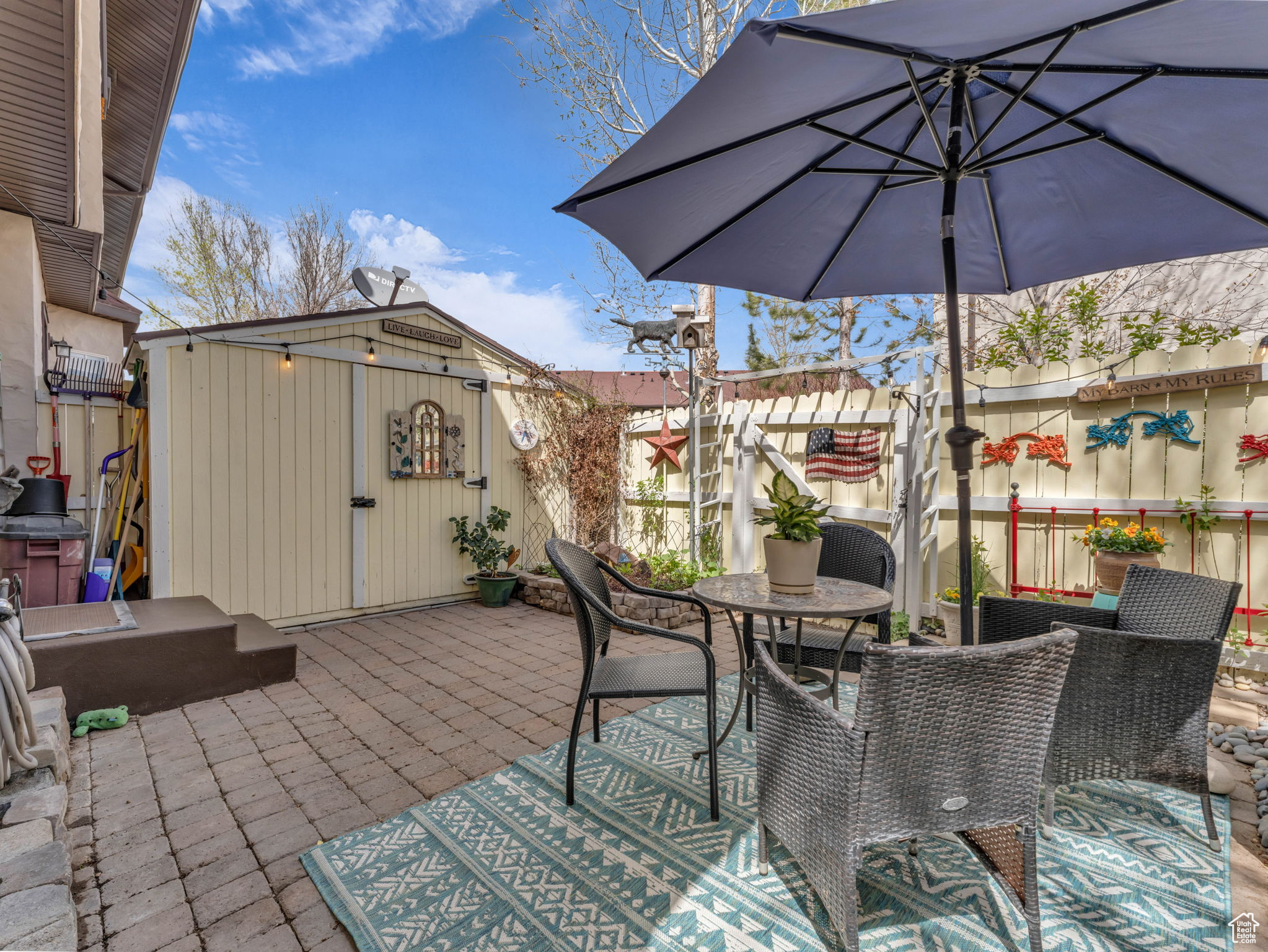 THE HAMLET - Residential