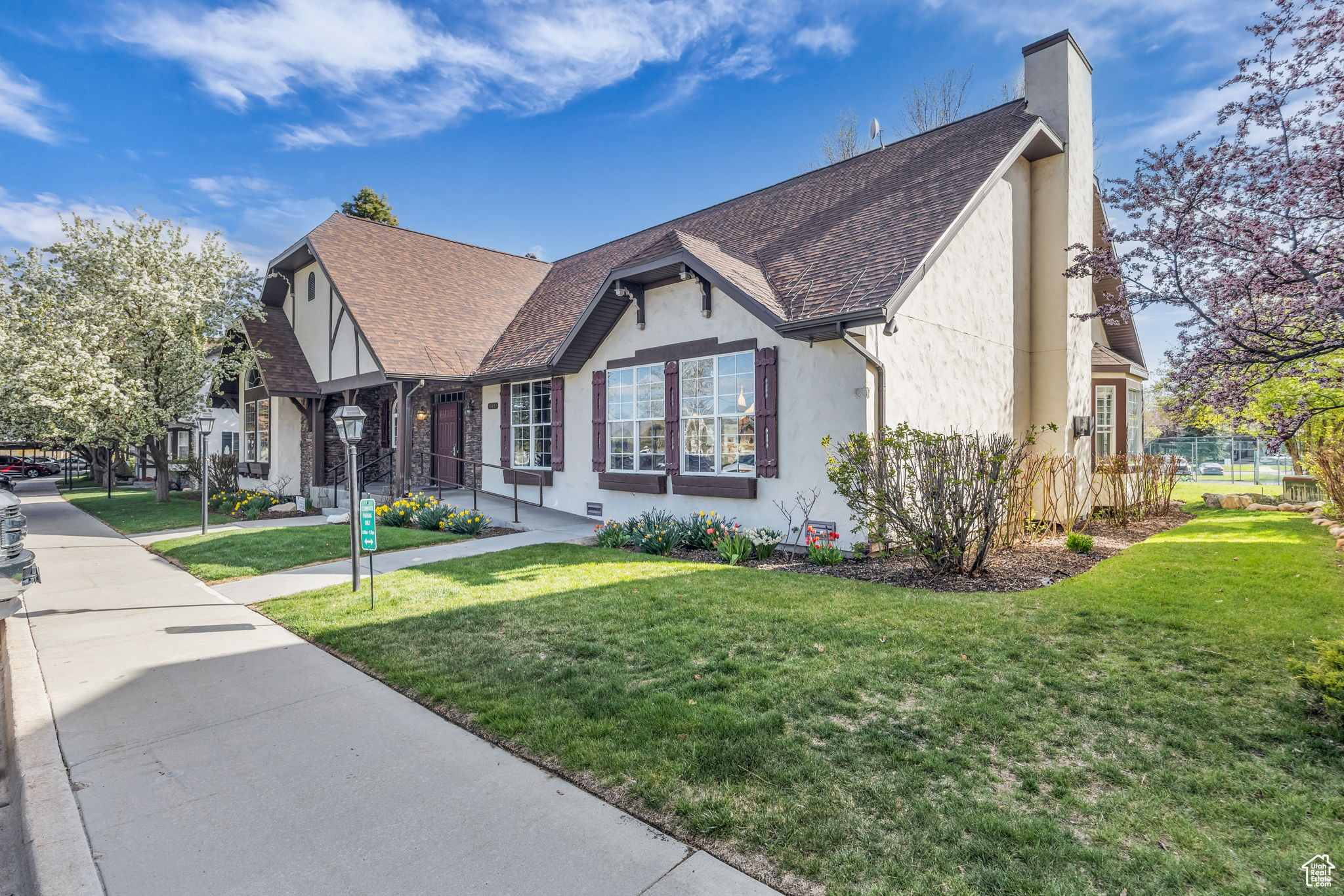 THE HAMLET - Residential