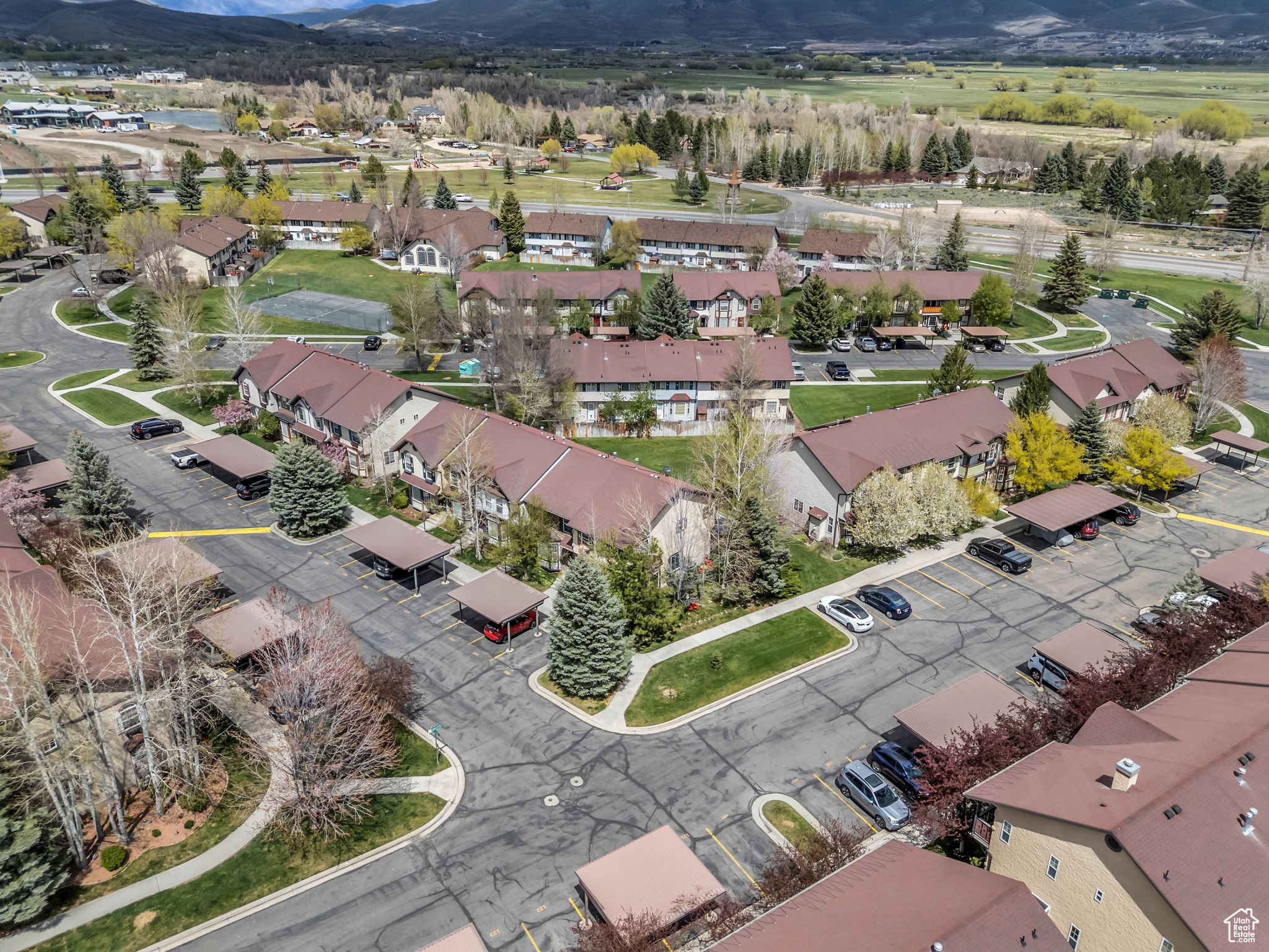 THE HAMLET - Residential