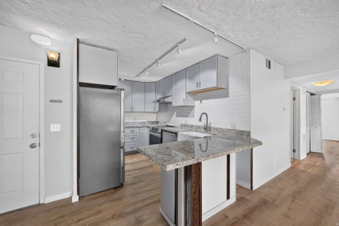 Tiny photo for 115 S 1100 E #401, Salt Lake City, UT 84102 (MLS # 2185932)