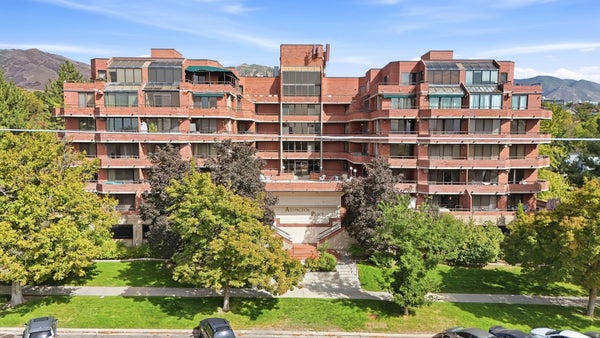 115 S 1100 E UNIT 401, SALT LAKE CITY, UT 84102 - Image 9ca7ccbb9a2f8aafd87bc6069399b24f/3538732098