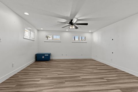 Tiny photo for 623 N 1000 W, Clearfield, UT 84015 (MLS # 2146376)