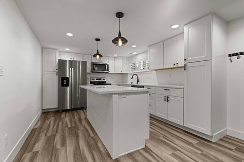 Tiny photo for 623 N 1000 W, Clearfield, UT 84015 (MLS # 2146376)