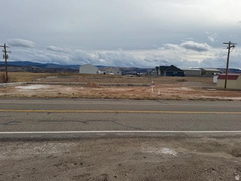 Vacant Land For Sale - 29 E Ridge Ln #17<br/> Daggett County, Manila, UT 84046