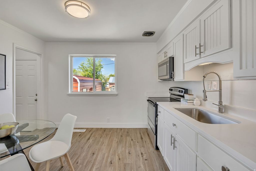 Photo of 5889 S 2600 W, Roy, UT 84067 (MLS # 2156247)
