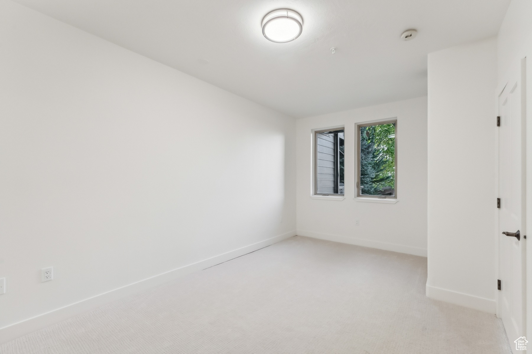 Park City, Utah 84098, United States, 2 Bedrooms Bedrooms, ,2 BathroomsBathrooms,Residential,Active,134722