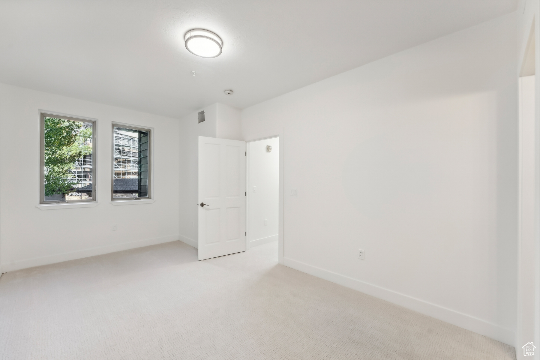 Park City, Utah 84098, United States, 2 Bedrooms Bedrooms, ,2 BathroomsBathrooms,Residential,Active,134722