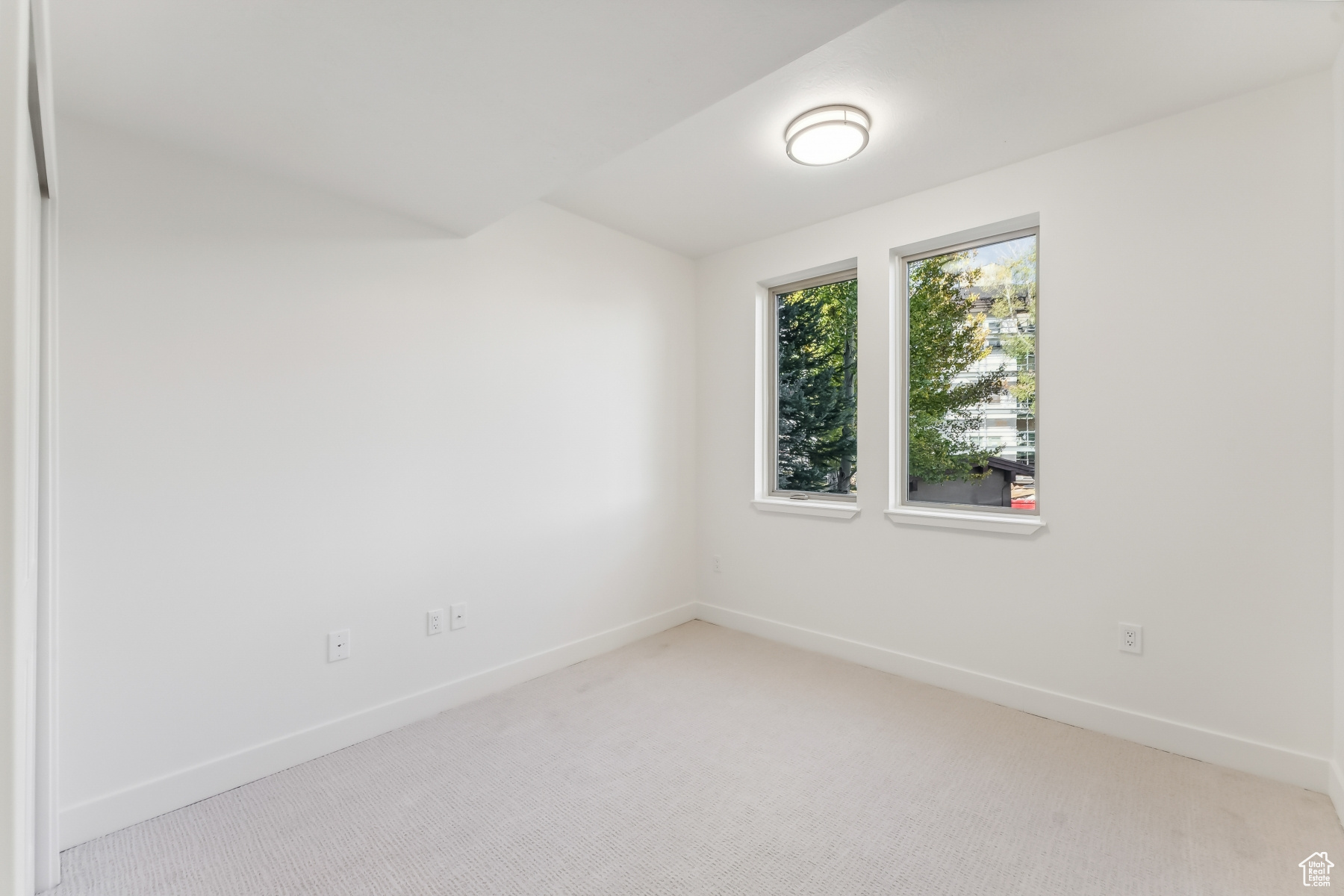 Park City, Utah 84098, United States, 2 Bedrooms Bedrooms, ,2 BathroomsBathrooms,Residential,Active,134722