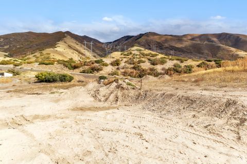 Tiny photo for 318 E MAPLETON ESTATES DR, Mapleton, UT 84664 (MLS # 2111766)