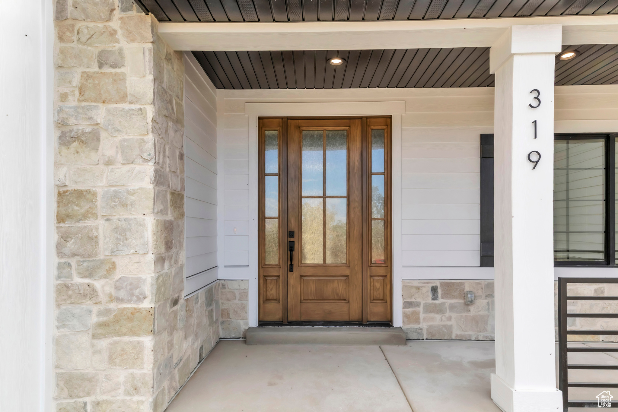 HIDDEN HOLLOW - Residential