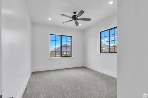 Tiny photo for 318 E MAPLETON ESTATES DR, Mapleton, UT 84664 (MLS # 2111766)