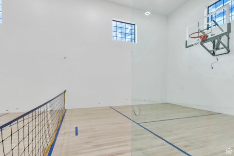 Tiny photo for 318 E MAPLETON ESTATES DR, Mapleton, UT 84664 (MLS # 2111766)