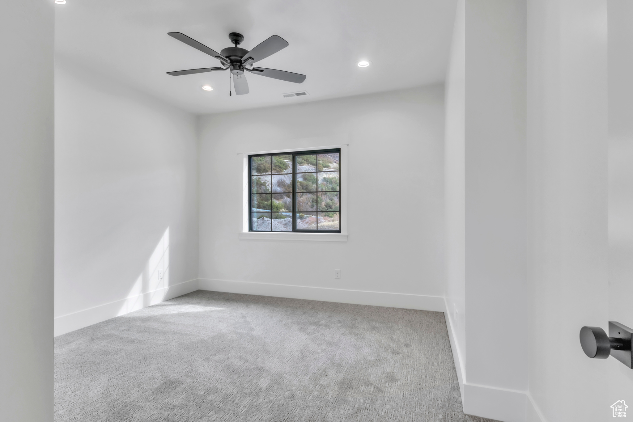 HIDDEN HOLLOW - Residential