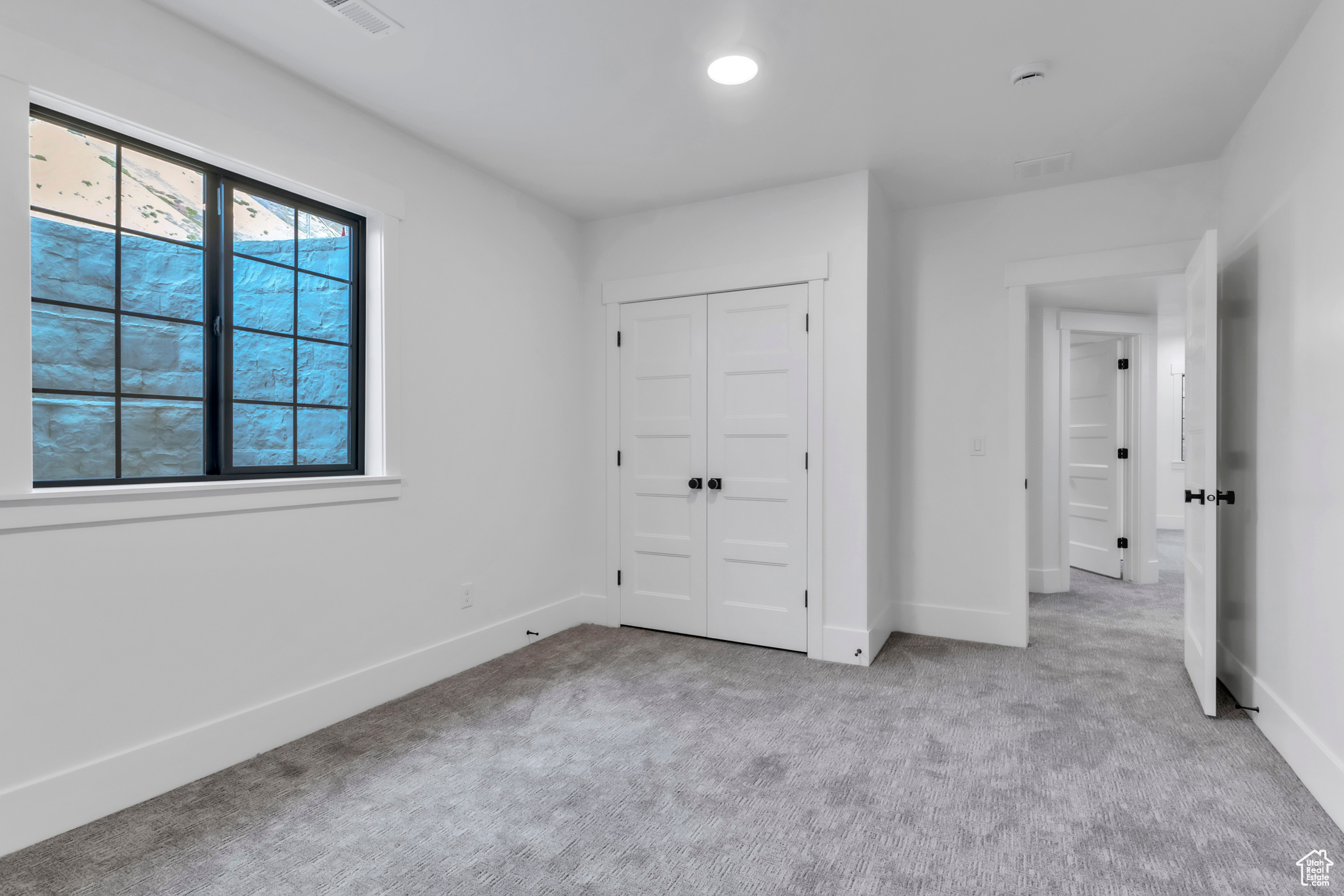 HIDDEN HOLLOW - Residential