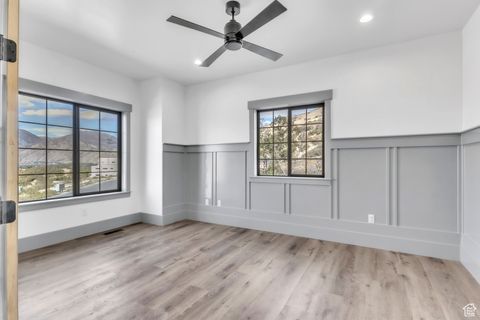 Tiny photo for 318 E MAPLETON ESTATES DR, Mapleton, UT 84664 (MLS # 2111766)