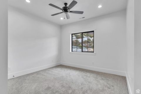 Tiny photo for 318 E MAPLETON ESTATES DR, Mapleton, UT 84664 (MLS # 2111766)