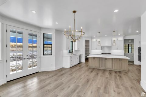 Tiny photo for 318 E MAPLETON ESTATES DR, Mapleton, UT 84664 (MLS # 2111766)