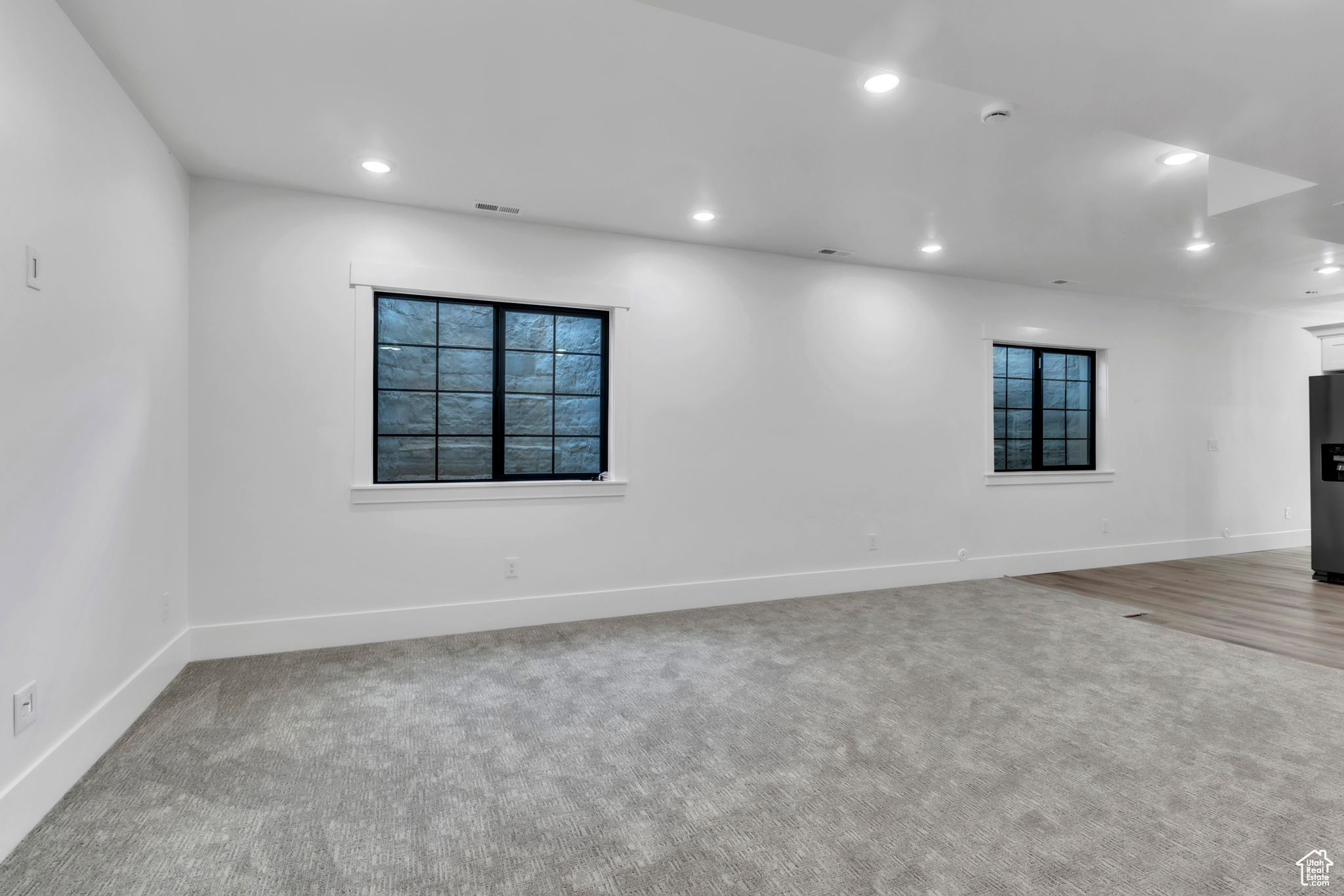 HIDDEN HOLLOW - Residential