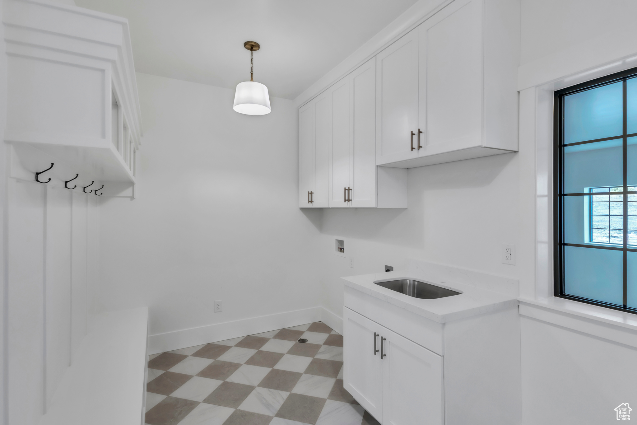 HIDDEN HOLLOW - Residential