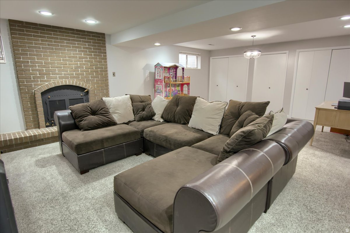 THE MANOR NO - Residential