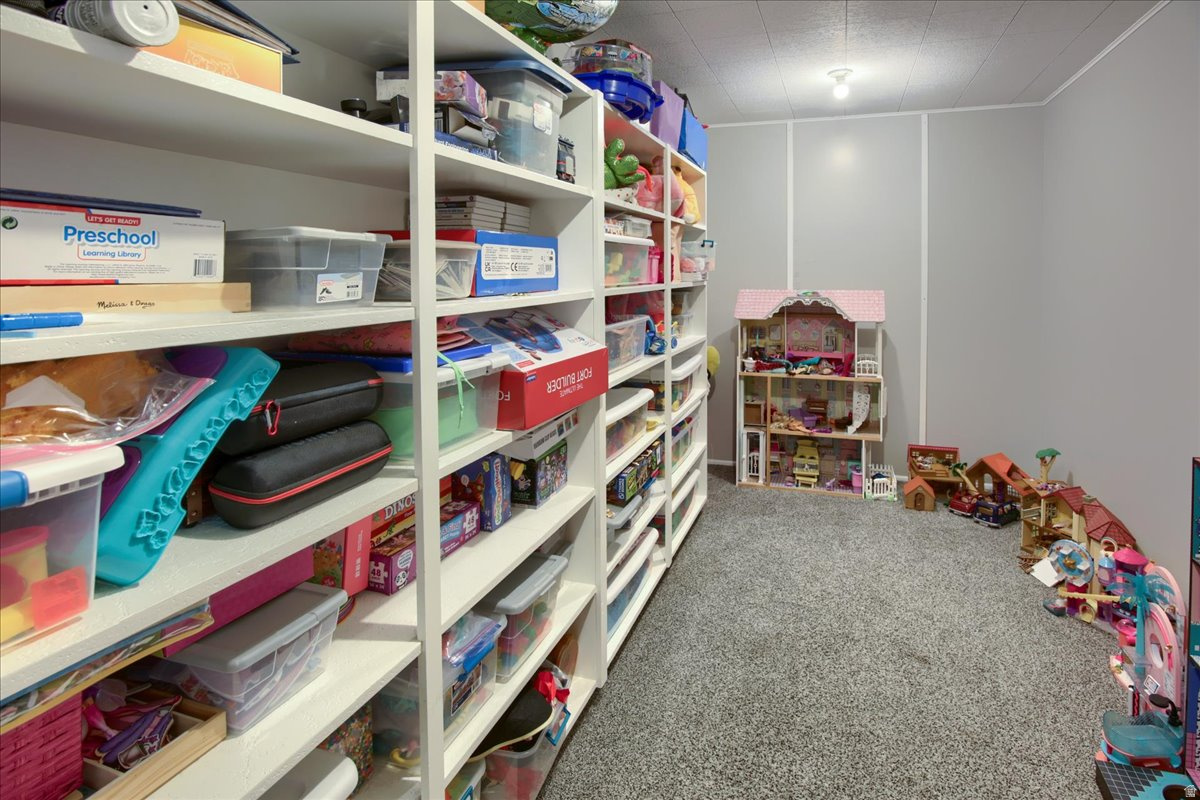 THE MANOR NO - Residential