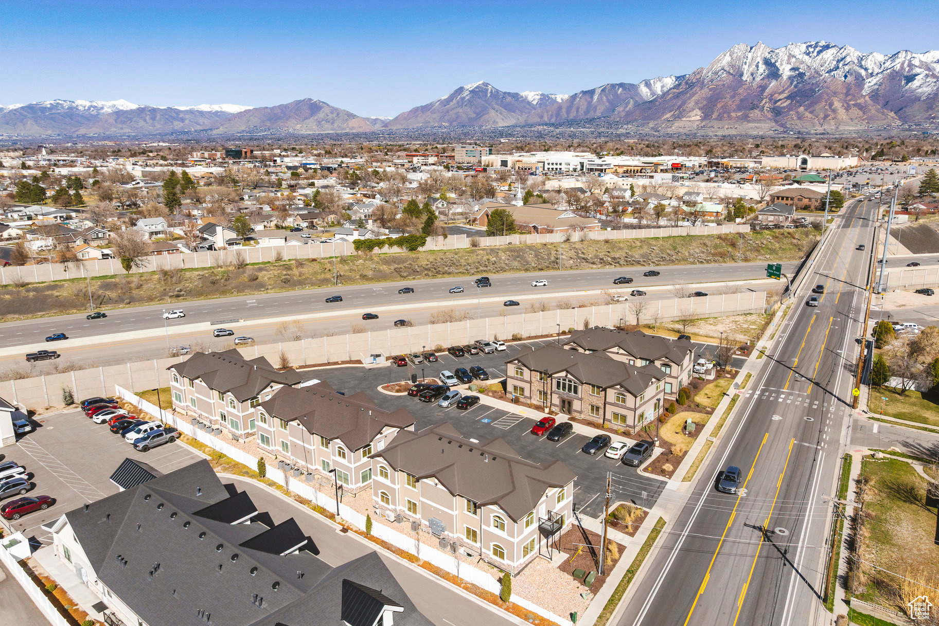 PARK - Commercial Sale