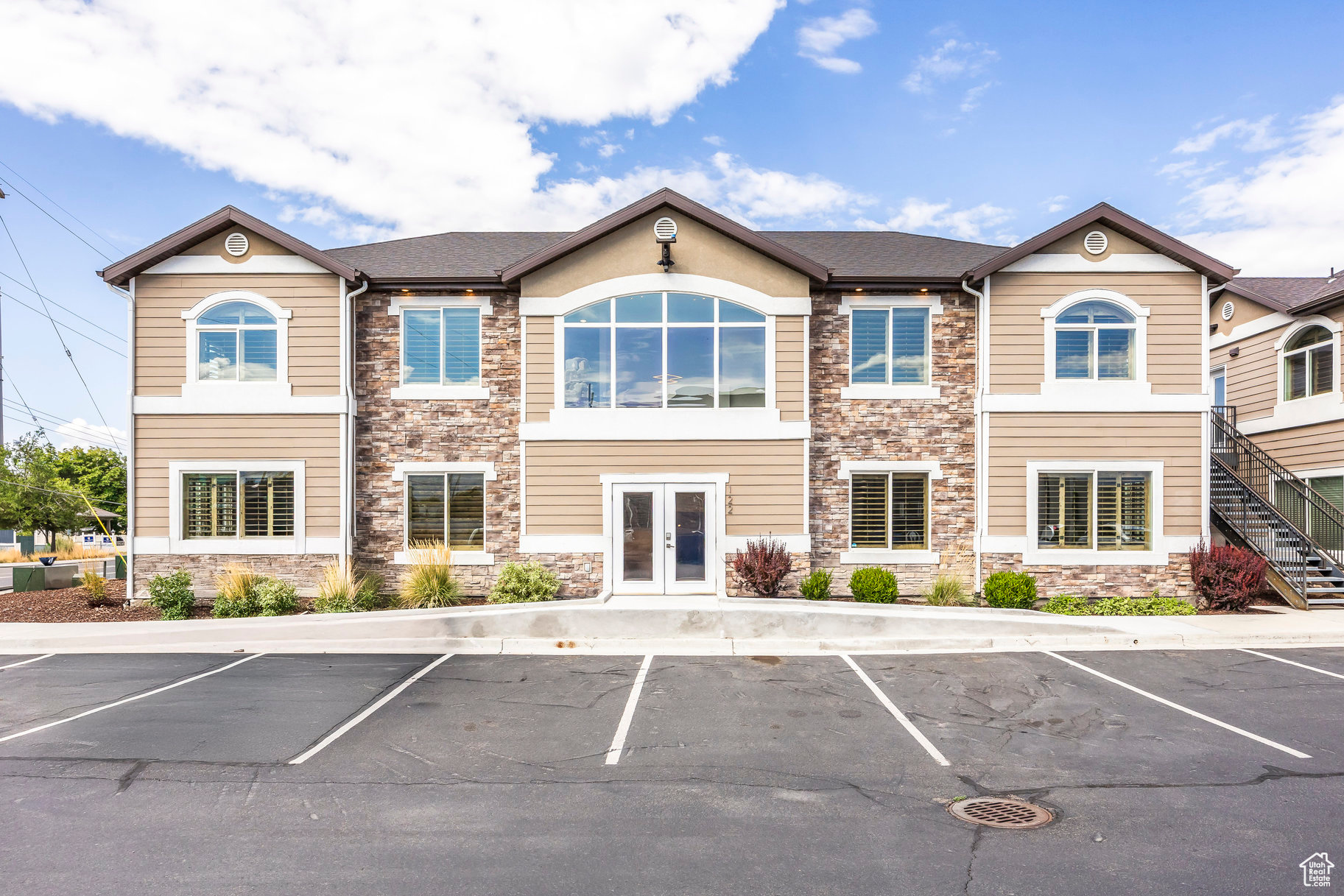 PARK - Commercial Sale