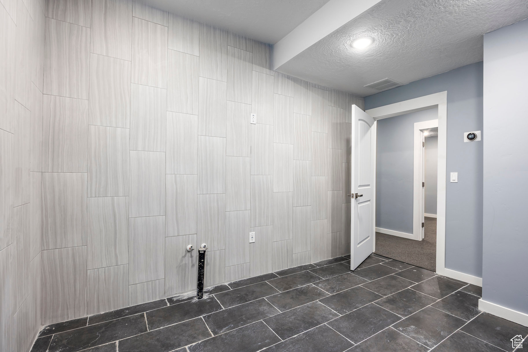 PARK - Commercial Sale