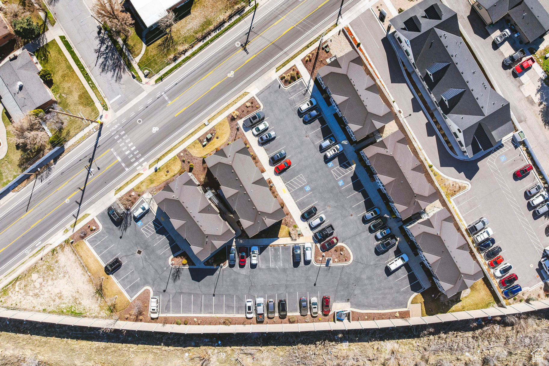 PARK - Commercial Sale