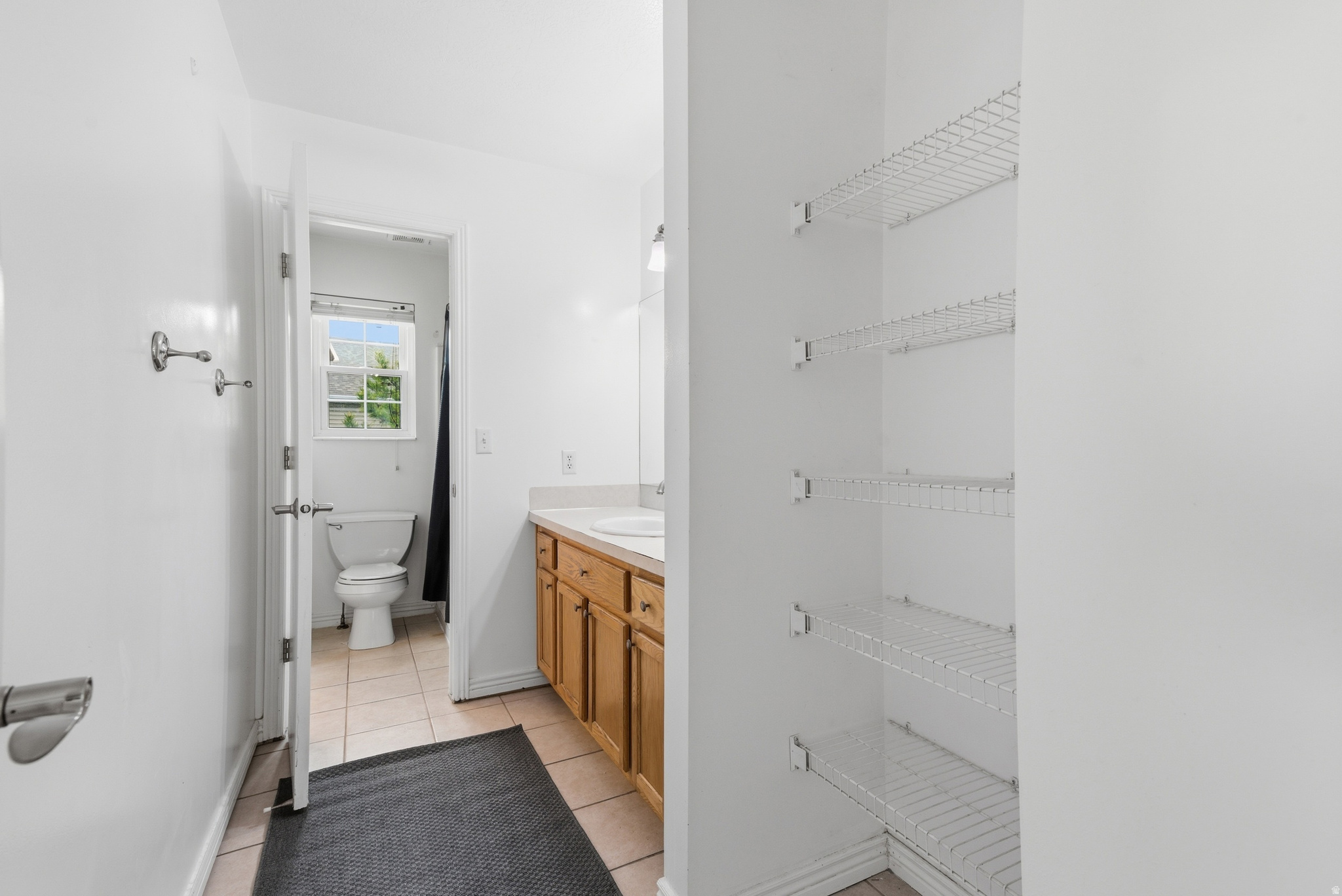 LINCOLN COURT - Residential