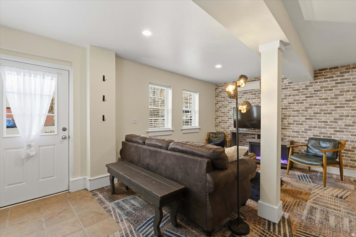 MIDWAY SURVEY - Residential