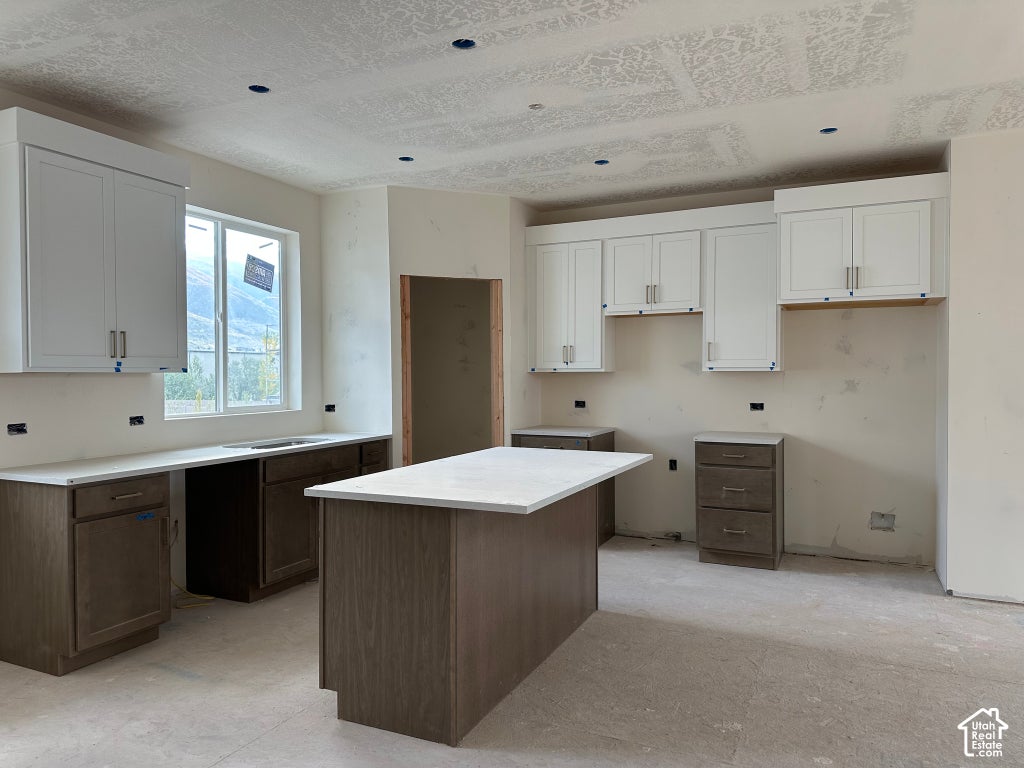 Photo of 981 N HAY Ln #40, Farmington, UT 84025 (MLS # 2192435)