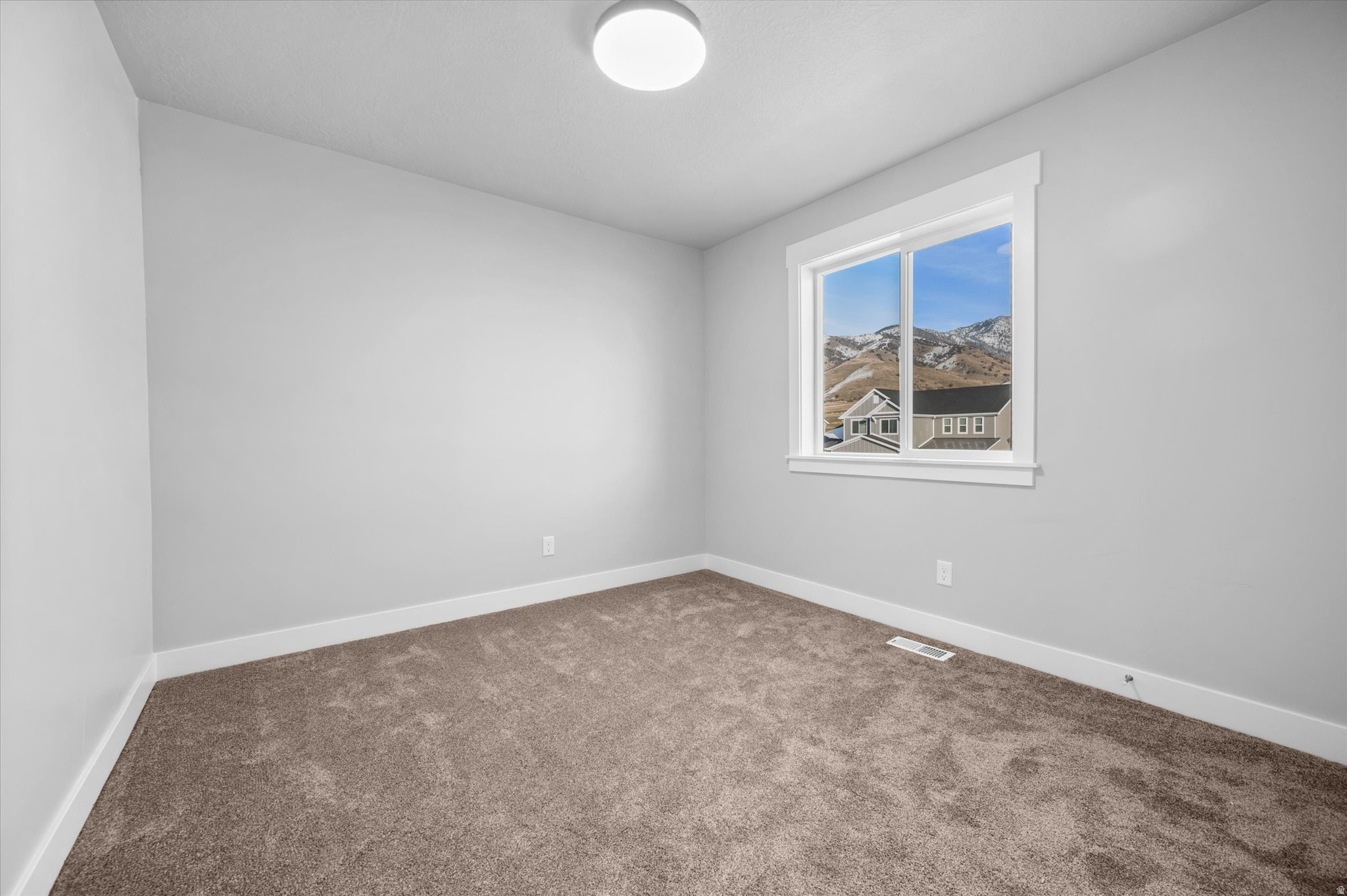 SMITHFIELD RIDGES - Residential