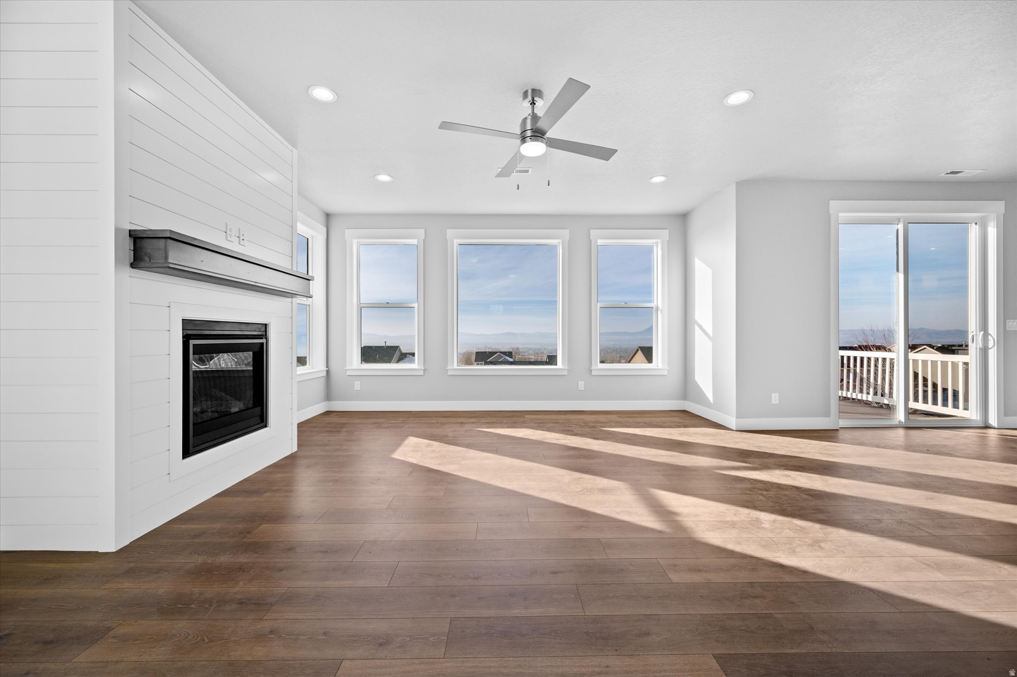 SMITHFIELD RIDGES - Residential