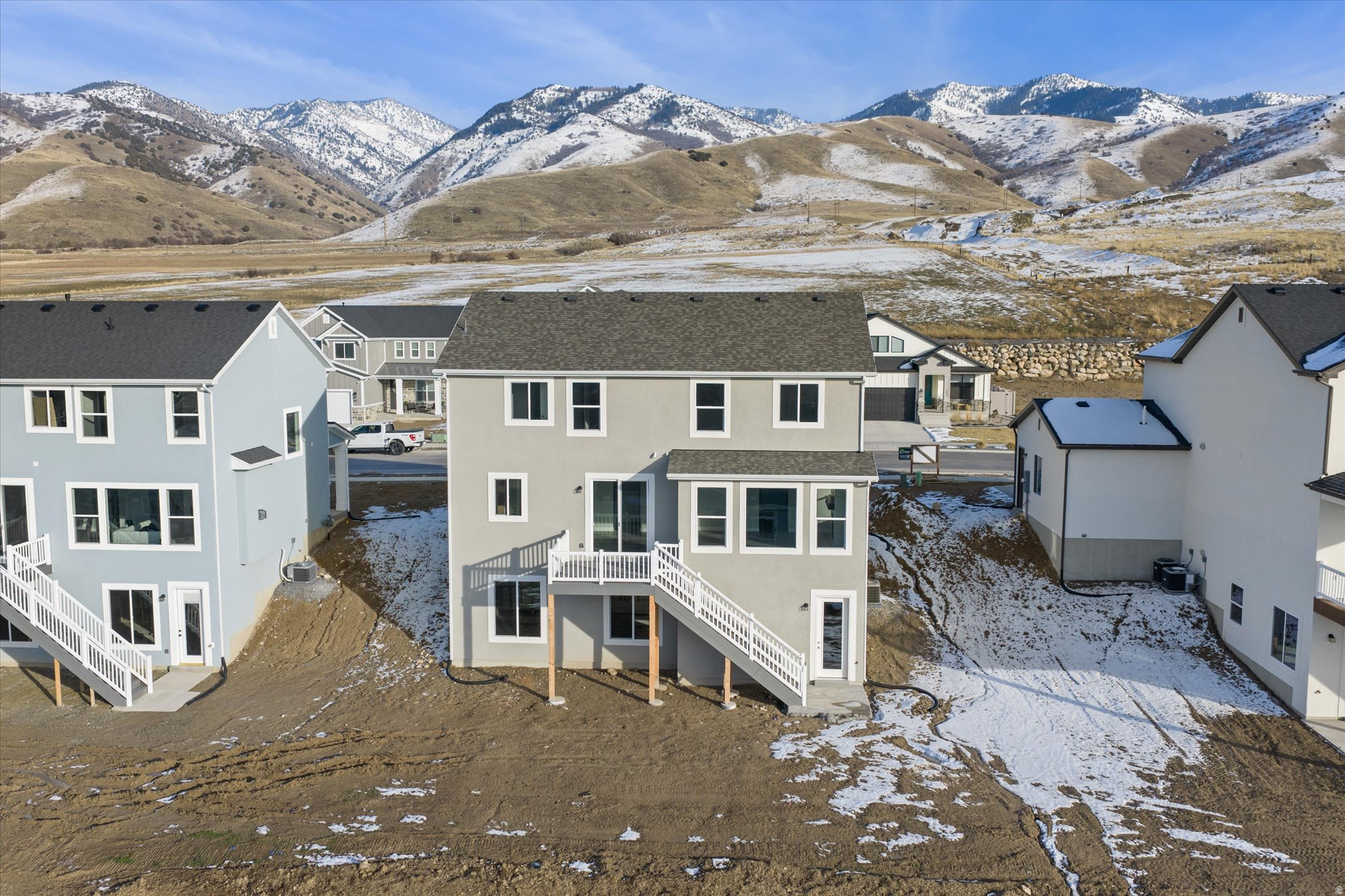 SMITHFIELD RIDGES - Residential