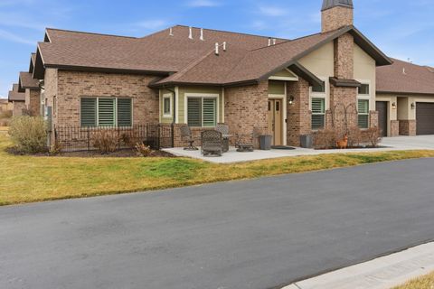 Tiny photo for 1768 W 300 S #C, Mapleton, UT 84664 (MLS # 2139536)