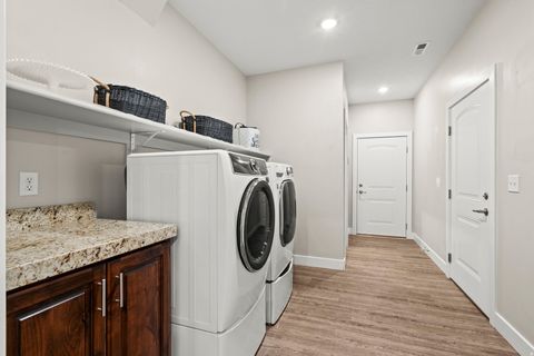 Tiny photo for 1768 W 300 S #C, Mapleton, UT 84664 (MLS # 2139536)