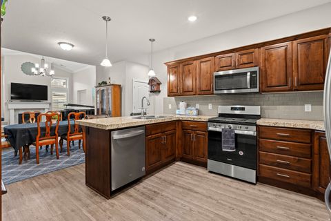 Tiny photo for 1768 W 300 S #C, Mapleton, UT 84664 (MLS # 2139536)