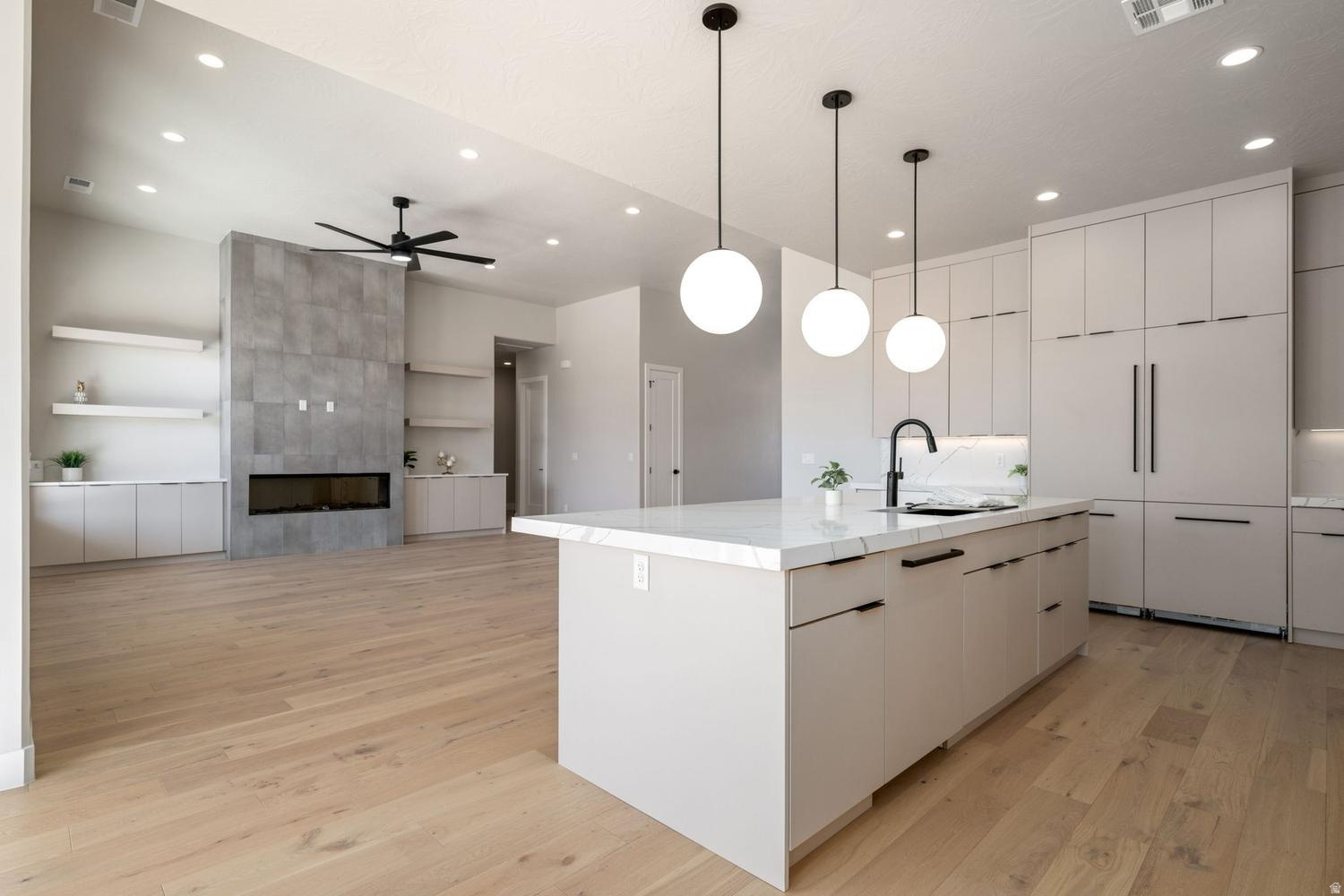 LAKESIDE STUCKI FARMS - Residential