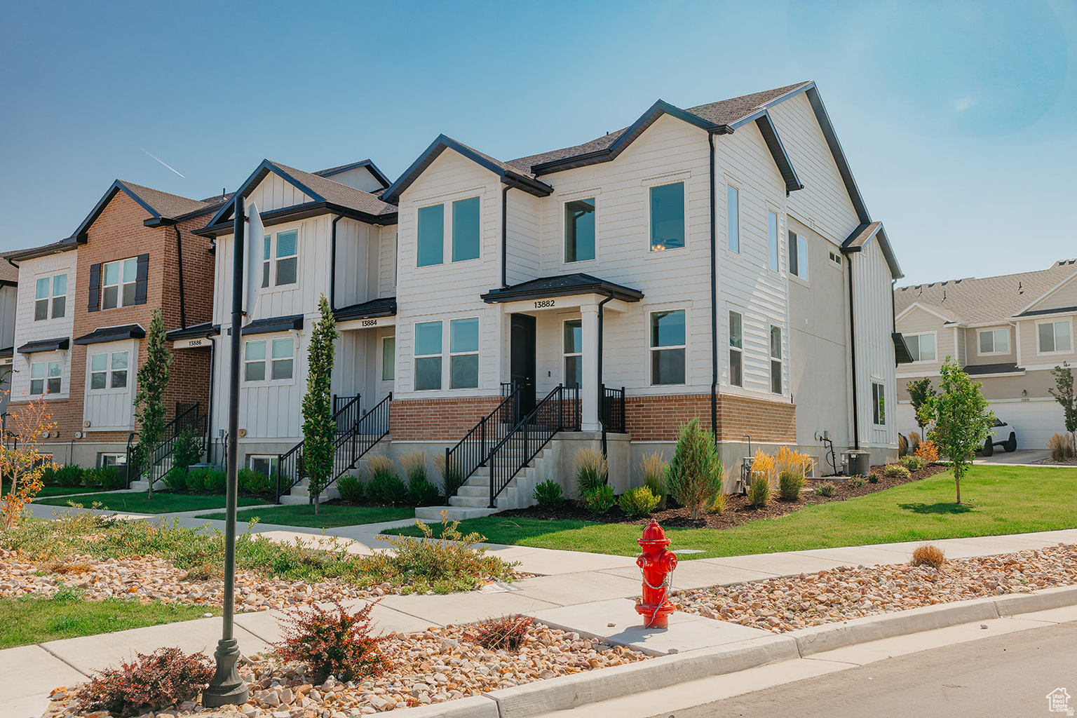 MOUNTAIN RIDGE - Residential