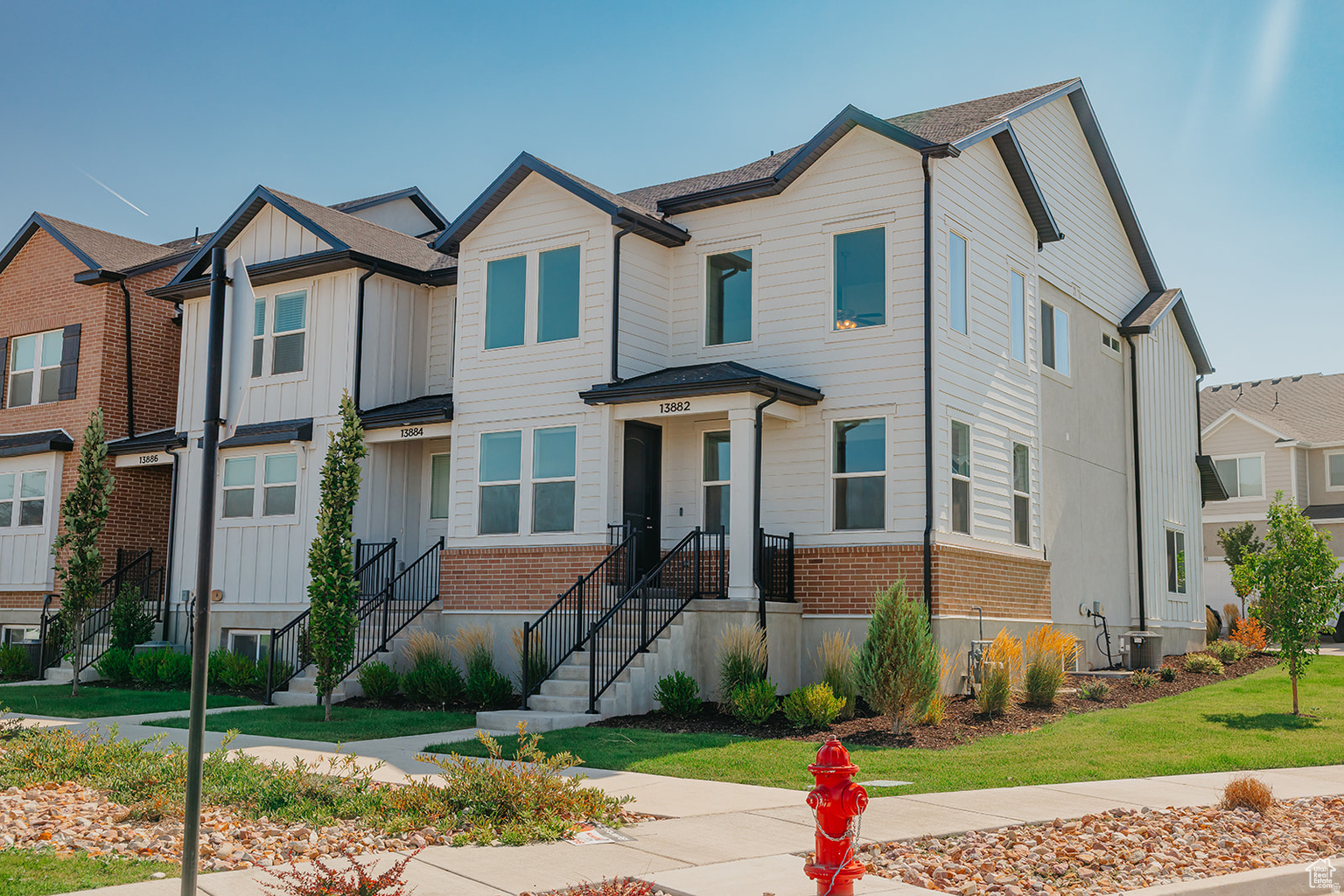 MOUNTAIN RIDGE - Residential