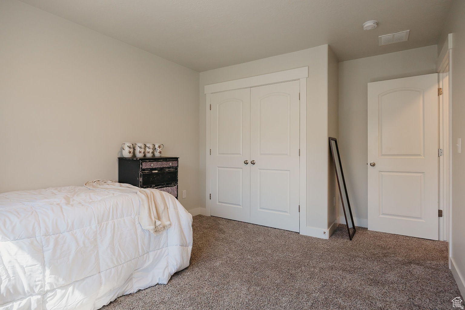 MOUNTAIN RIDGE - Residential