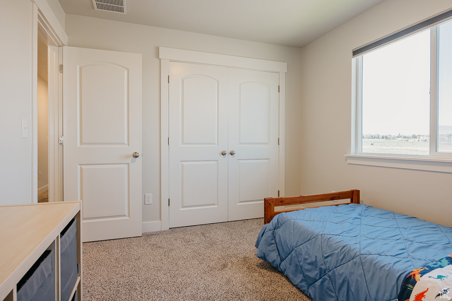 MOUNTAIN RIDGE - Residential