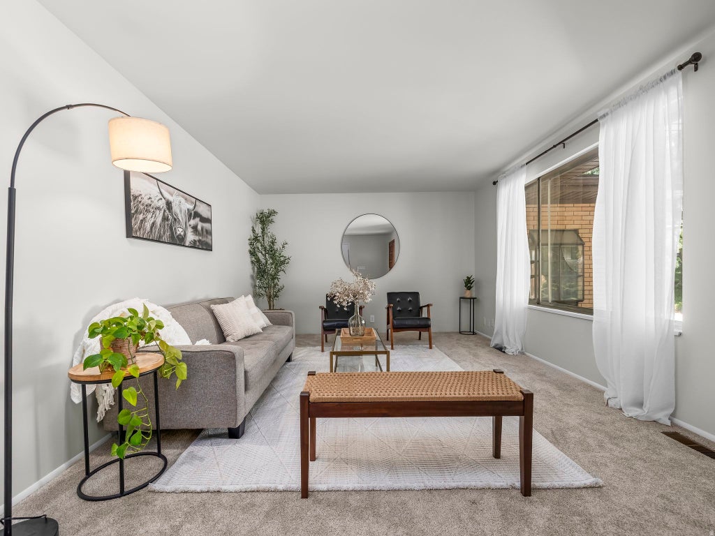 Photo of 4155 N CRESTVIEW AVE, Provo, UT 84604 (MLS # 2173781)